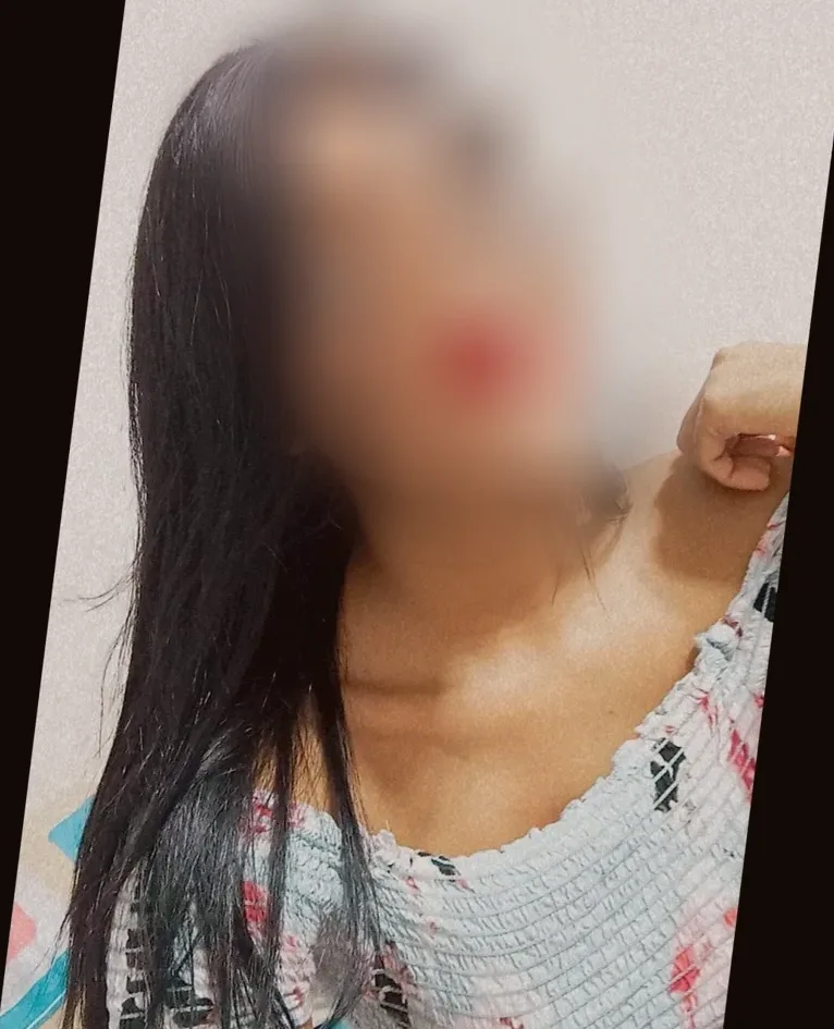 Sophia, 25